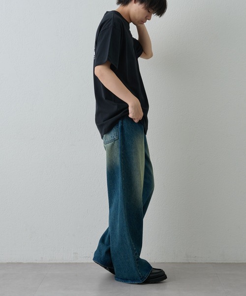 COLONY 2139(コロニートゥーワンスリーナイン)の「コミックプリントTEE(Tシャツ/カットソー・メンズ・グレー/ブラック/ホワイト・MEDIUM/LARGE)」の15枚目の写真