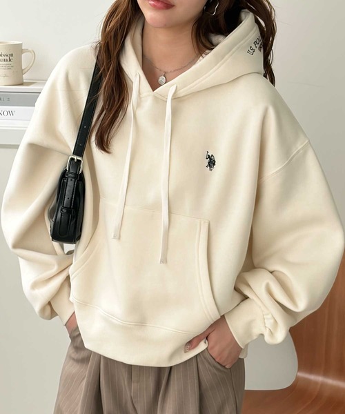 U.S. POLO ASSN.（ユーエスポロアッスン）の「GeeRA別注【U.S. POLO ASSN.】選べる２丈！フード刺繍裏起毛パーカー（パーカー・レディース・ネイビー/チャコール/杢グレー/ライトピンク/ホワイト系その他/ブラック/グレー系その他2/ブラウン/グレー系その他/アイボリー・MEDIUM/LARGE/X-LARGE/SMALL）」の3枚目の写真