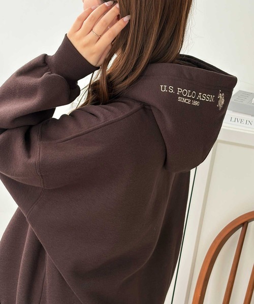 U.S. POLO ASSN.（ユーエスポロアッスン）の「GeeRA別注【U.S. POLO ASSN.】選べる２丈！フード刺繍裏起毛パーカー（パーカー・レディース・ネイビー/チャコール/杢グレー/ライトピンク/ホワイト系その他/ブラック/グレー系その他2/ブラウン/グレー系その他/アイボリー・MEDIUM/LARGE/X-LARGE/SMALL）」の8枚目の写真