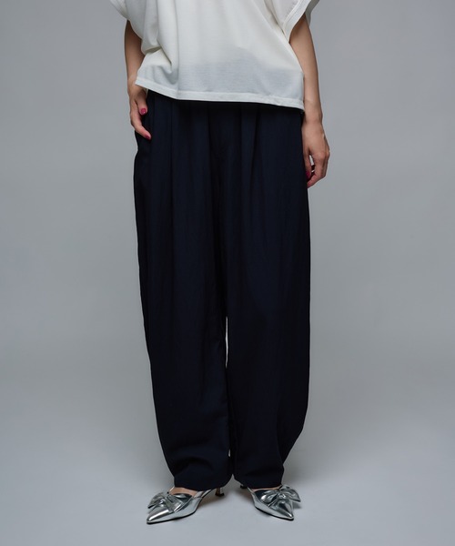 Narcissus(ナルシス)の「ソフトモロッコパンツ/リラックス《動画あり》(その他パンツ・レディース・アイボリー/ネイビー・FREE)」の2枚目の写真