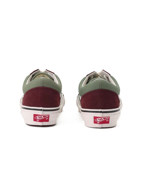 VANS(バンズ)の「PREMIUM OLD SKOOL VN000D56BGS(スニーカー・メンズ・マルチ・7h/8/8h/9/9h/10/10h/11)」の5枚目の写真