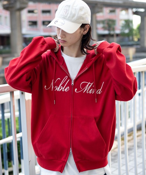 WEGO（ウィゴー）の「WEGO/【25年秋冬新作】グラフィックロゴダブルZIP