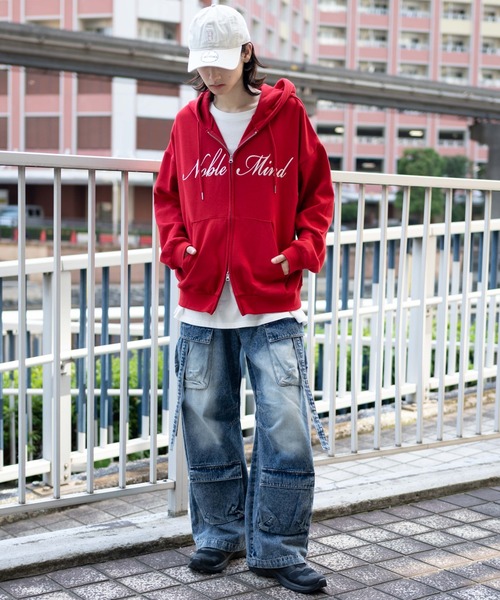 WEGO（ウィゴー）の「WEGO/【25年秋冬新作】グラフィックロゴダブルZIPパーカー（パーカー・メンズ・ブラウン/レッド/ネイビー/杢グレー/グレー系その他/ブラック・SMALL/MEDIUM/LARGE）」の15枚目の写真