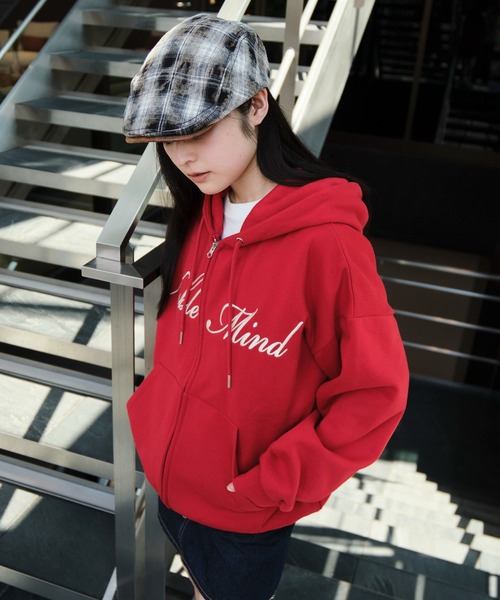 WEGO（ウィゴー）の「WEGO/【25年秋冬新作】グラフィックロゴダブルZIPパーカー（パーカー・メンズ・ブラウン/レッド/ネイビー/杢グレー/グレー系その他/ブラック・SMALL/MEDIUM/LARGE）」の16枚目の写真