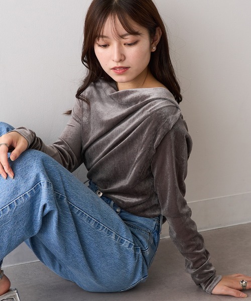 MAGASIN DE MODE Chou Chou(マガジンデモードシュシュ)の「【MAGASIN DE MODE Chou Chou】シアーベロアドレーププルオーバー DTK(Tシャツ/カットソー・レディース・ブラウン/ブラック/オフホワイト/グレー・FREE)」の22枚目の写真