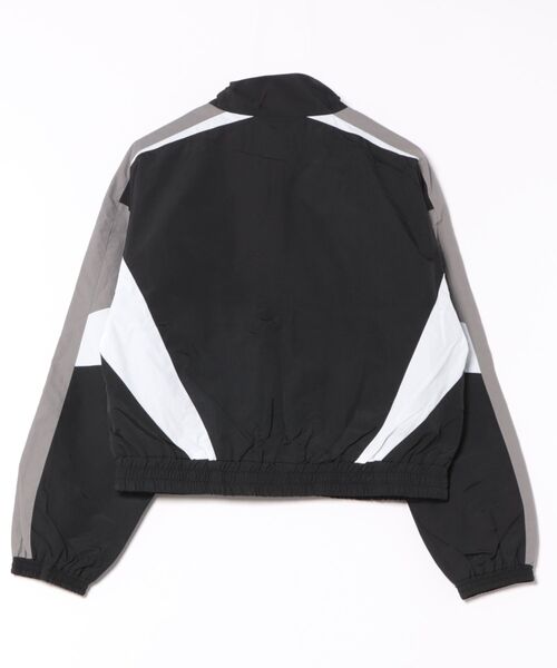 Reebok(リーボック)の「【別注】Reebok/リーボック ブランド ロゴ ワンポイント 配色切替 フルジップ クロップド ナイロン トラックジャケット(ナイロンジャケット・レディース・ネイビー/ブラック・M/L)」の9枚目の写真