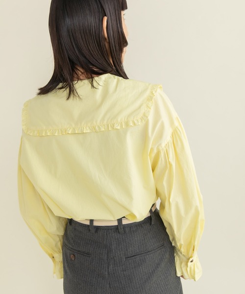 Dot＆Stripes CHILD WOMAN（ドットアンドストライプス　チャイルドウーマン）の「50コーマブロード スクエア襟ギャザーブラウス（シャツ/ブラウス・レディース・ホワイト/イエロー/ネイビー・FREE）」の8枚目の写真