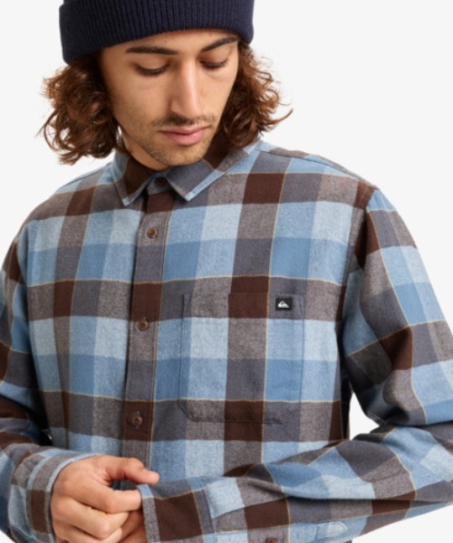 Quiksilver(クイックシルバー)の「MOTHERFLY PLAID LS S /クイックシルバーチェック柄長袖シャツ(シャツ/ブラウス・メンズ・ブラウン/ブルー/ホワイト・LARGE/X-LARGE/MEDIUM)」の20枚目の写真