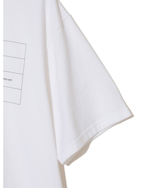 UNDERCOVER(アンダーカバー)の「UC1F3803(Tシャツ/カットソー・メンズ・ホワイト/レッド系その他/ブラック・4/3/2/1/5)」の11枚目の写真