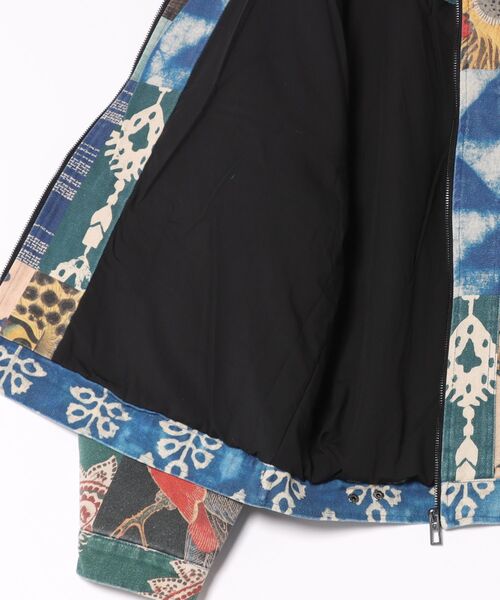 Desigual(デシグアル)の「パッチワークファブリックジャケット ユニセックス(その他アウター・メンズ・ホワイト・S/M/L/XL)」の3枚目の写真