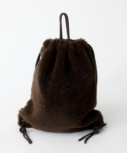 MASTER&Co（マスターアンドコー）の「【MASTER & COマスターアンドコー】2WAYボアナップザック/バッグ/ナップサック/ボア【WEB限定】（バックパック/リュック・レディース・ベージュ/ダークブラウン・フリー）」の7枚目の写真