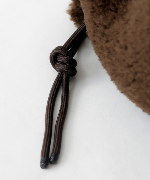 MASTER&Co（マスターアンドコー）の「【MASTER & COマスターアンドコー】2WAYボアナップザック/バッグ/ナップサック/ボア【WEB限定】（バックパック/リュック・レディース・ベージュ/ダークブラウン・フリー）」の8枚目の写真