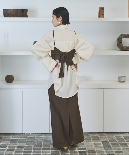 AIC.(エーアイシー)の「ビッグカフスサテンオーバーシャツ(シャツ/ブラウス・レディース・キナリ・FREE)」の16枚目の写真