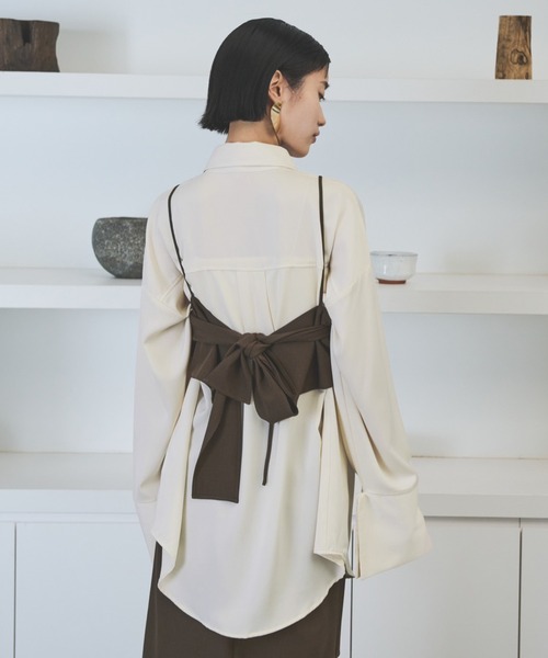 AIC.(エーアイシー)の「ビッグカフスサテンオーバーシャツ(シャツ/ブラウス・レディース・キナリ・FREE)」の7枚目の写真