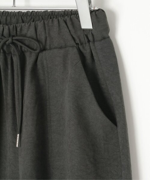 VENCEEXCHANGE(ヴァンスエクスチェンジ)の「ピーチワッシャーバレルパンツ(その他パンツ・レディース・ブラウン/ベージュ/ブラック/ダークグレー・M)」の11枚目の写真