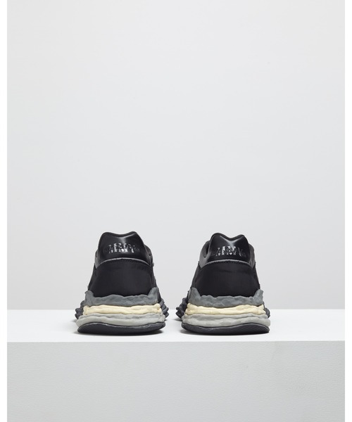 BED J.W. FORD（ベッドフォード）の「"GEORGE" OG Sole Mix Material Low-top Sneaker（スニーカー・メンズ・ブラック・40/41/42/43）」の4枚目の写真