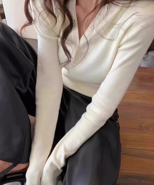 HALEY PESCA（ヘーリーペスカ）の「HALEY PESCA/ショート丈　フードニットトップス（ニット/セーター・レディース・ブラック/グレー/レッド/ホワイト・FREE）」の7枚目の写真