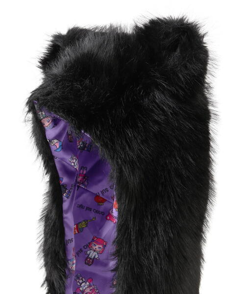 ANNA SUI NYC（アナ スイ エヌ ワイ シー）の「ANNA SUI NYC/アナ スイ エヌワイシー/『×寺田てら』TERAキャットファーマフラー/15272347（マフラー・レディース・ブラック・F）」の2枚目の写真