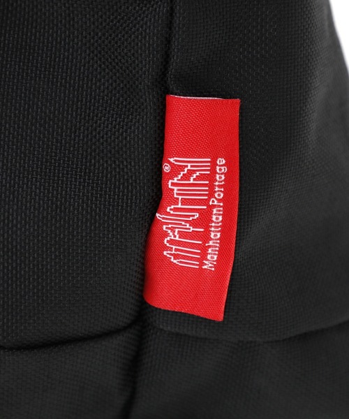 Manhattan Portage（マンハッタンポーテージ）の「NYLON MESSENGER BAG (XXS) FZP NO COFFEE（メッセンジャーバッグ・メンズ・ブラック・X-SMALL）」の13枚目の写真