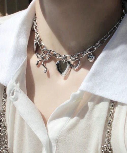 Soierie(ソワリー)の「イノセント ハート ネックレス / Innocent heart necklace(ネックレス・レディース・シルバー系・FREE)」の6枚目の写真