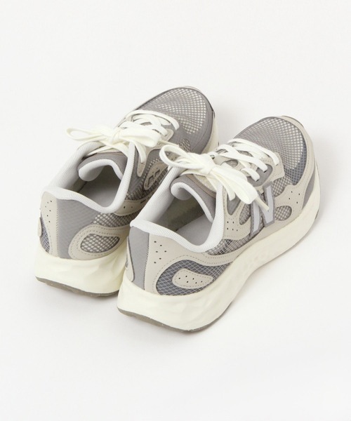 GLOBAL WORK(グローバルワーク)の「New Balance/WARISTM4/621506(その他シューズ・レディース・グレー系8/ベージュ系5/ブラック・MEDIUM/LARGE)」の18枚目の写真