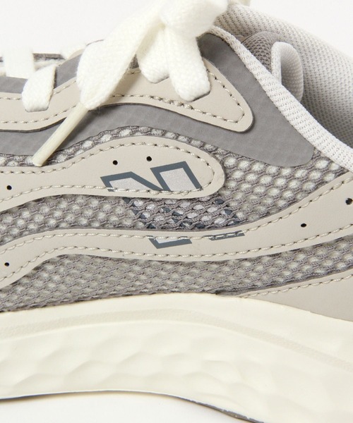 GLOBAL WORK(グローバルワーク)の「New Balance/WARISTM4/621506(その他シューズ・レディース・グレー系8/ベージュ系5/ブラック・MEDIUM/LARGE)」の20枚目の写真
