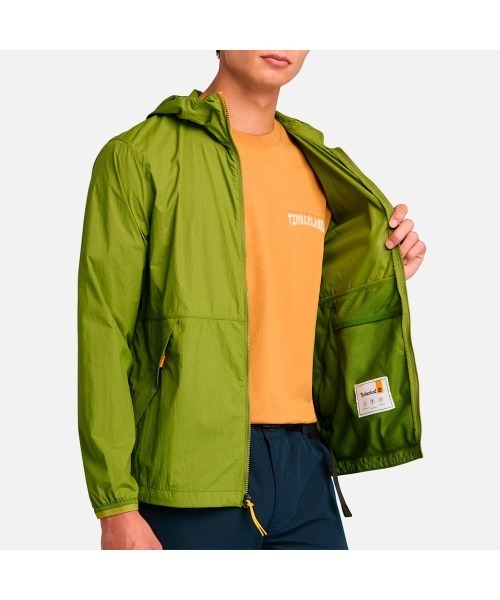 Timberland（ティンバーランド）の「ウィンドプルーフ シェル ジャケット メンズ（ナイロンジャケット・メンズ・ダークオリーブ・LARGE/MEDIUM/SMALL/X-LARGE）」の6枚目の写真