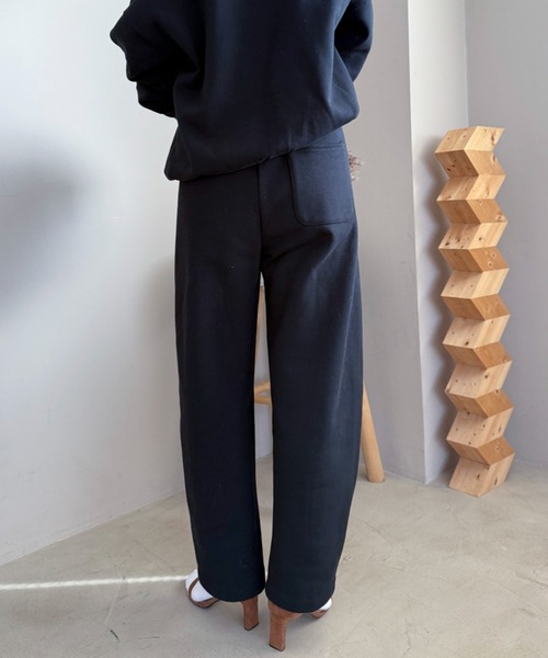 Doux archives(ドゥアルシーヴ)の「裏起毛カーブパンツ(スウェットパンツ・レディース・ブラック/グレー/オートミール・FREE)」の10枚目の写真