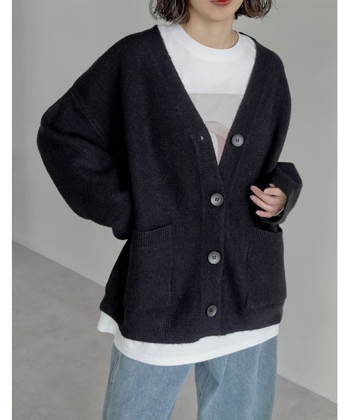Re:EDIT（リエディ）の「[2025AW COLLECTION]もっちりニットベーシックカーディガン（カーディガン/ボレロ・レディース・レッド/ブラック/グレイッシュベージュ/グレー・FREE）」の7枚目の写真
