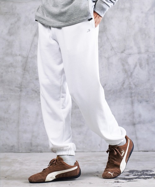 jiggys shop（ジギーズショップ）の「ワンポイント刺繍 裏毛 スウェットパンツ（スウェットパンツ・メンズ・ホワイト/ブラック/グレー/ブラウン/ネイビー・SMALL/MEDIUM/LARGE/X-LARGE）」の2枚目の写真