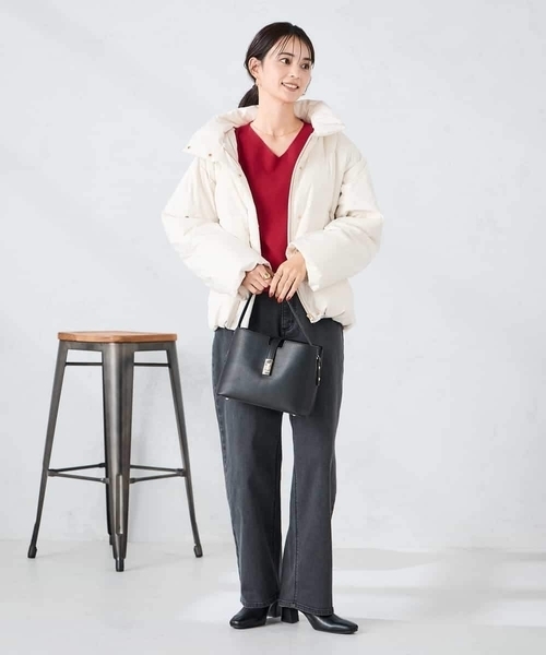 a.v.v(アーヴェヴェ)の「【2WAY】スタンドネックショートダウンジャケット(その他アウター・レディース・チャコールグレー/アイボリー/ブラック・34/36/42/38/40)」の20枚目の写真