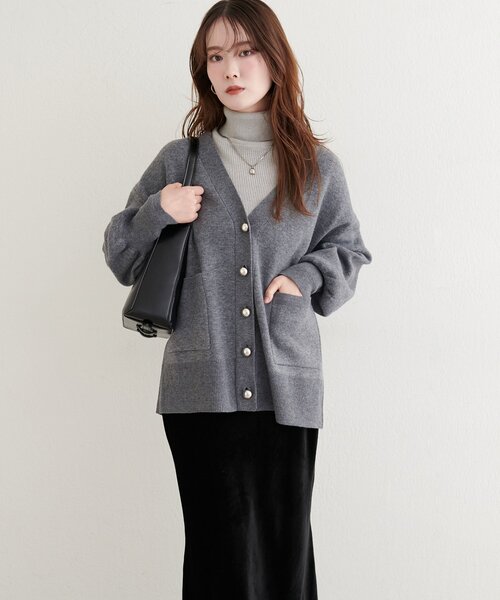 natural couture(ナチュラルクチュール)の「【WEB限定】ぷっくり金ボタンミドルカーデ(カーディガン/ボレロ・レディース・アイボリー/チャコールグレー/ブルー/ピンク/ブラウン・FREE)」の11枚目の写真
