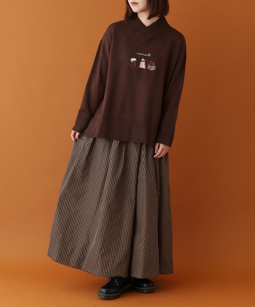 Emago（イマゴ）の「EMAGO ｶﾇﾚ刺繍ﾌﾟﾙｵｰﾊﾞｰ（ニット/セーター・レディース・ネイビー/カーキ/ブラウン・FREE）」の11枚目の写真