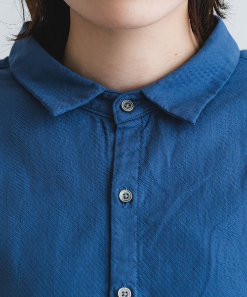 quadro(クオドロ)の「60/2スーピマ度詰め天竺台衿シャツ(Tシャツ/カットソー・レディース・チョコ/クリーム/ブルー・FREE)」の4枚目の写真