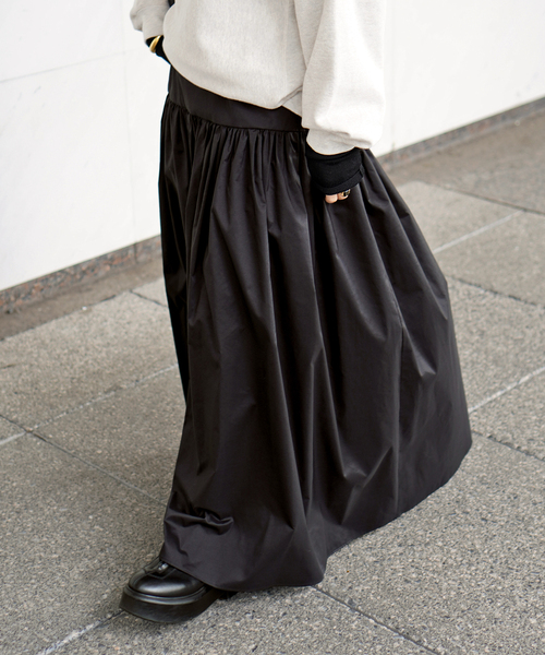 23区　新品タグ付ティアード　タフタ　ギャザースカート　大きいサイズ48 黒 タフタギャザーマキシスカート（スカート）｜AP STUDIO（エーピー