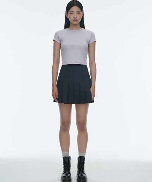 MUSINSA STANDARD WOMAN（ムシンサスタンダードウーマン）の「ウィメンズスリムクロップクルーネックTシャツ[パープルグレー]（Tシャツ/カットソー・レディース・その他・SMALL/MEDIUM/LARGE/X-LARGE/X-SMALL）」の2枚目の写真