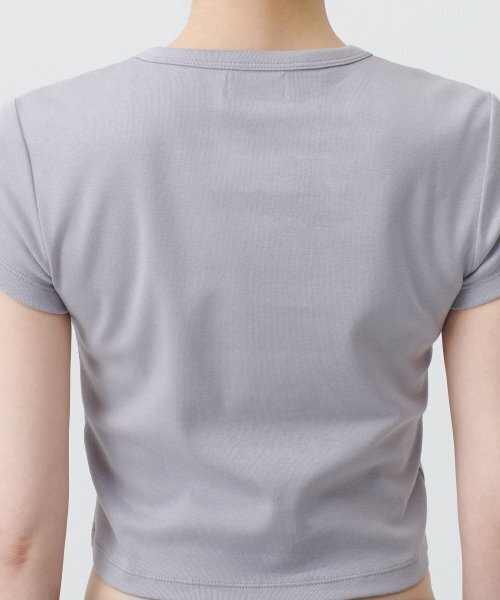 MUSINSA STANDARD WOMAN（ムシンサスタンダードウーマン）の「ウィメンズスリムクロップクルーネックTシャツ[パープルグレー]（Tシャツ/カットソー・レディース・その他・SMALL/MEDIUM/LARGE/X-LARGE/X-SMALL）」の8枚目の写真