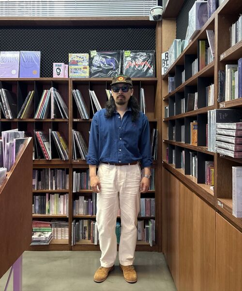 MUSINSA STANDARD（ムシンサスタンダード）の「ホワイトサテンテーパードオフィサーパンツ[クリーム]（その他パンツ・メンズ・その他・33/27/28/29/38/36/34/32/30/31/40/26）」の9枚目の写真
