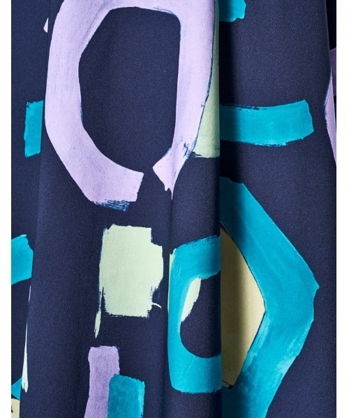 RUMCHE(ラムシェ)の「"POPPIN" Art Print Skirt / POPPINアートプリントスカート(スカート・レディース・ネイビー/オフホワイト・SMALL/MEDIUM)」の8枚目の写真