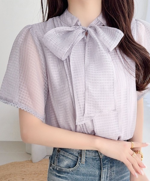 mily bilet(ミウィビレット)の「【mily bilet】着るだけで華やぐ♪大人ガーリーボウタイシアーチェックフレア袖ブラウス(半袖)(シャツ/ブラウス・レディース・アイボリー/ブラック/ブルー・X-LARGE/SMALL/MEDIUM/LARGE)」の7枚目の写真