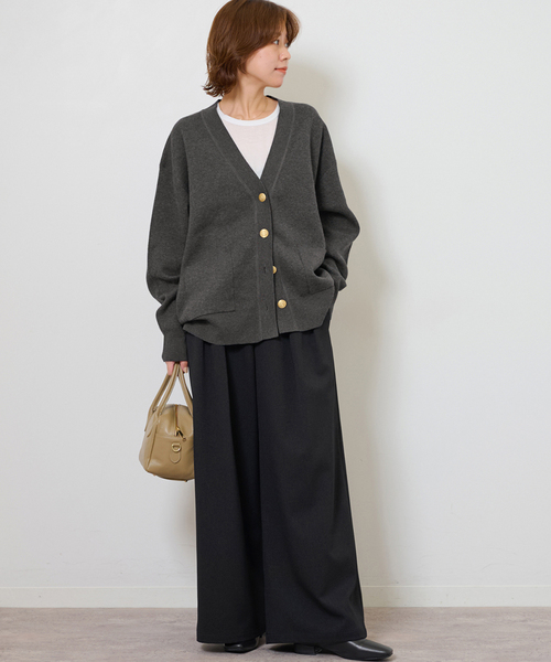 JOURNAL STANDARD relume(ジャーナルスタンダード レリューム)の「《追加2》コットンカシミヤミックスダブルニットVネックカーディガン(カーディガン/ボレロ・レディース・チャコールグレー/ブラウン/ネイビー・FREE)」の4枚目の写真