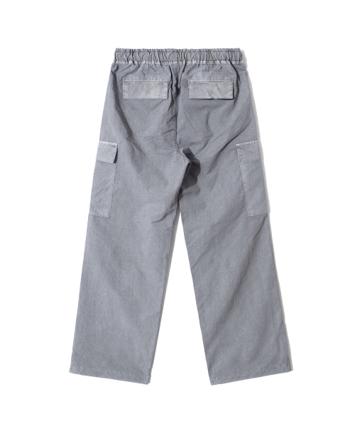QT8 GARMENTS(キューティーエイトガーメント)の「BN Pigment Nylon Cargo Pant (Grey)(その他パンツ・レディース・その他・LARGE/MEDIUM/X-LARGE)」の3枚目の写真
