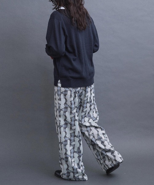 I am I in fact...（アイアムアイインファクト）の「BEAR PATTERN JQ パンツ（その他パンツ・レディース・グレー/ベージュ・FREE）」の17枚目の写真
