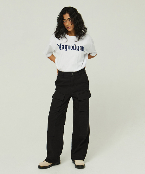 MAGOODGAN(メックウッドガン)の「フェイトロ4807コットンキャンバスワイドフィットブラックカーゴパンツ(その他パンツ・レディース・その他・LARGE/MEDIUM/SMALL/X-SMALL)」の4枚目の写真
