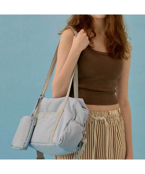 OMNIPOTENT（オムニポテント）の「Love&amp; cat duffel bag + pouch set _4colors（ボストンバッグ・レディース・チャコールグレー/スカイブルー/ブラウン/PINK・FREE）」の3枚目の写真