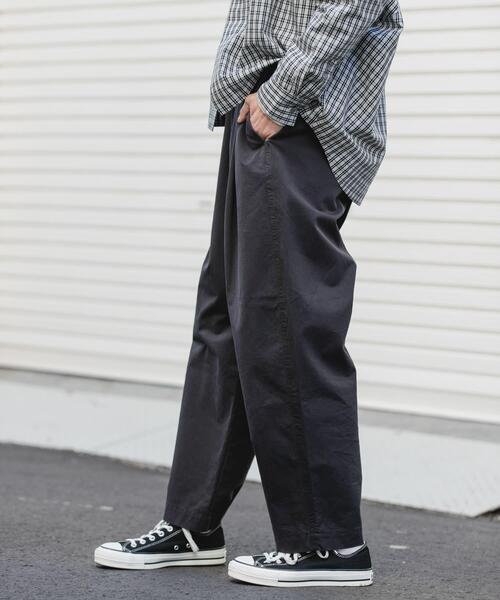 FORK&SPOON（フォークアンドスプーン）の「FORK&SPOON　コットンツイルカーブパンツ（その他パンツ・レディース・ブラック/アイボリー/ベージュ・2/1）」の2枚目の写真