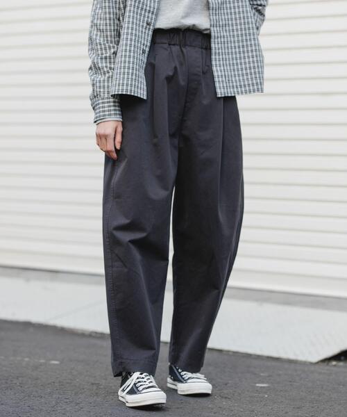 FORK&SPOON（フォークアンドスプーン）の「FORK&SPOON　コットンツイルカーブパンツ（その他パンツ・レディース・ブラック/アイボリー/ベージュ・2/1）」の13枚目の写真