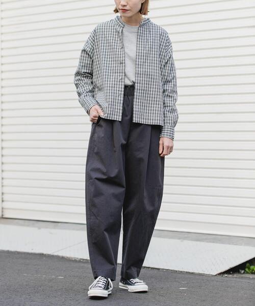 FORK&SPOON（フォークアンドスプーン）の「FORK&SPOON　コットンツイルカーブパンツ（その他パンツ・レディース・ブラック/アイボリー/ベージュ・2/1）」の14枚目の写真