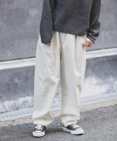 FORK&SPOON(フォークアンドスプーン)の「FORK&SPOON コットンツイルカーブパンツ(その他パンツ・レディース・ブラック/アイボリー/ベージュ・2/1)」の18枚目の写真