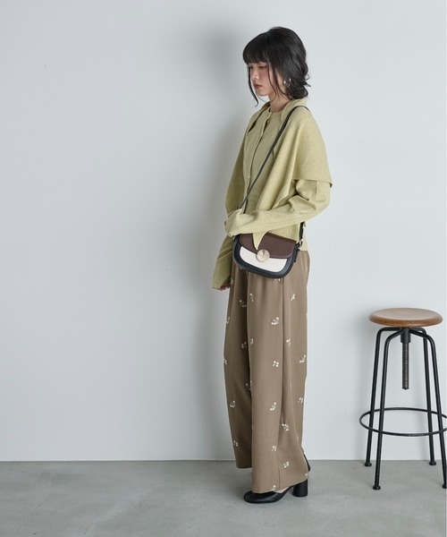 THE YOn（ザヨン）の「エンブロイダリーフローラルシャツイージーパンツ（その他パンツ・レディース・チャコールグレー/ベージュ・FREE）」の22枚目の写真